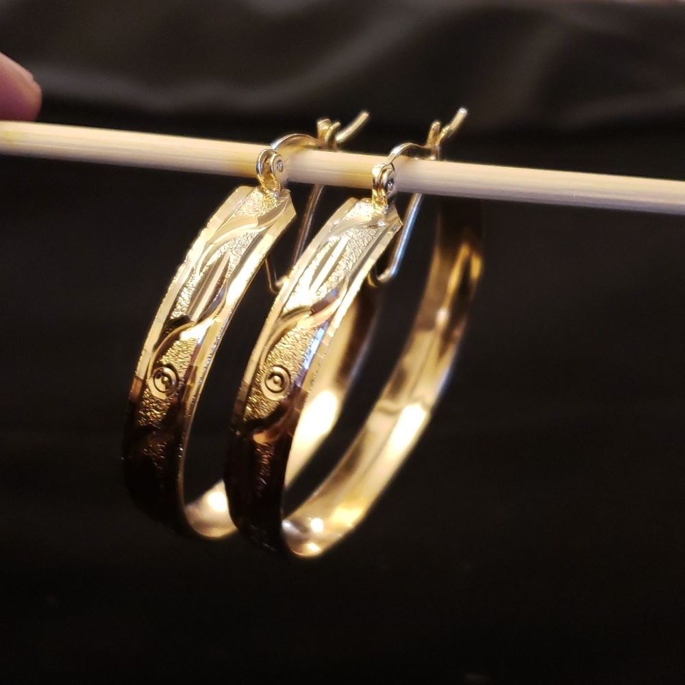 Gold plated hoop earrings